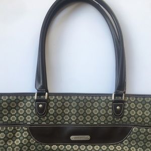 Vintage Nine West bag with artist touch